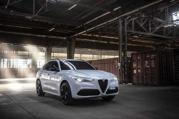 New Stelvio Veloce Ti for MY21